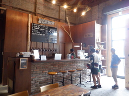 S0545527.JPG